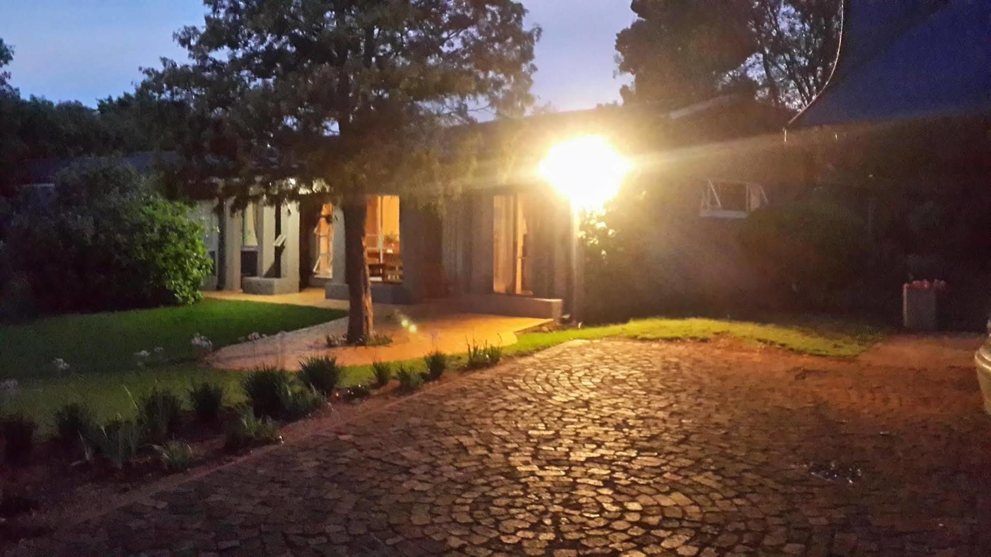 Northcliff Bed And Breakfast Randburg Exteriér fotografie